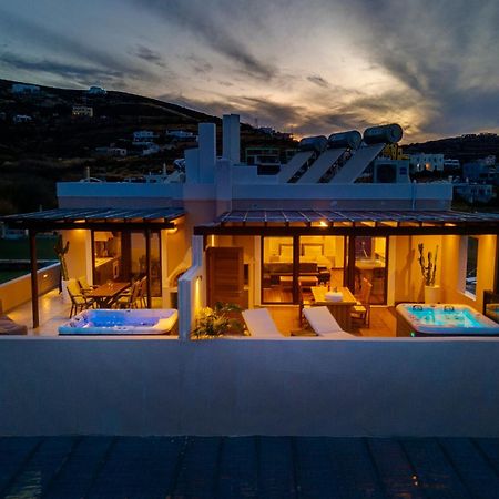 Lalari Beach Suites Vari  ภายนอก รูปภาพ