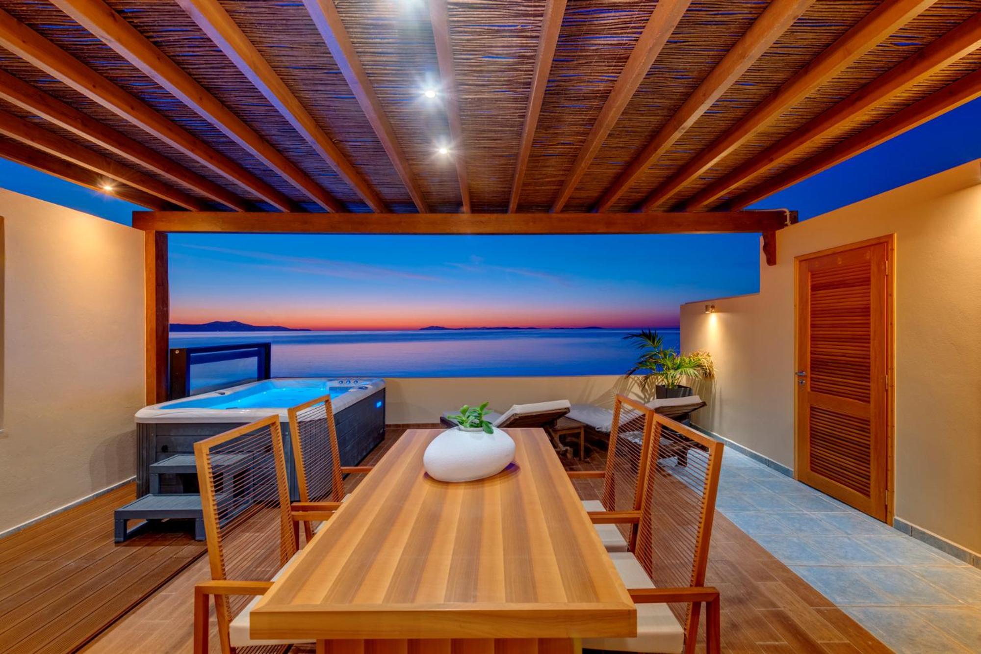 Lalari Beach Suites Vari  ภายนอก รูปภาพ
